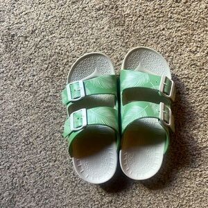 GDEFY Womens Upbov Sandals Size 8 Orthotic Recovery Slide Gravity Defyer